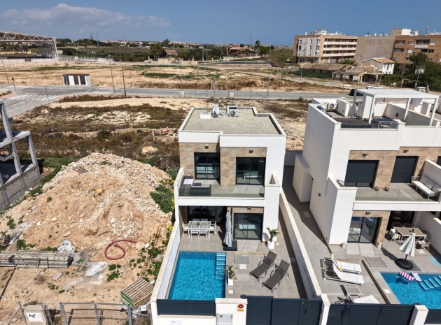 Återförsäljning - Villa - Los Montesinos - Los Montesinos Centro
