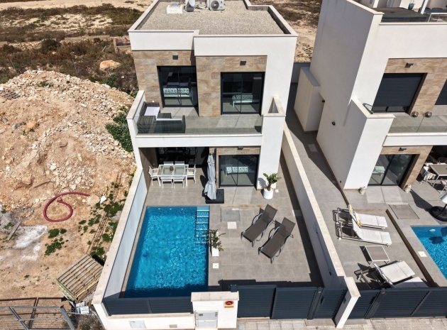 Återförsäljning - Villa - Los Montesinos - Los Montesinos Centro