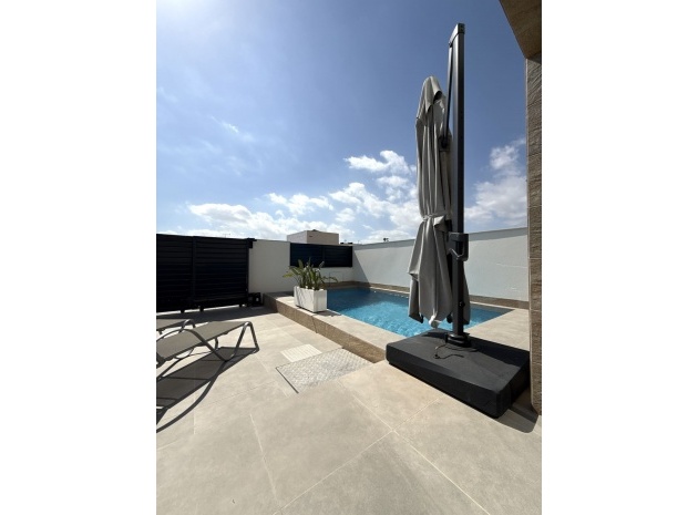 Återförsäljning - Villa - Los Montesinos - Los Montesinos Centro