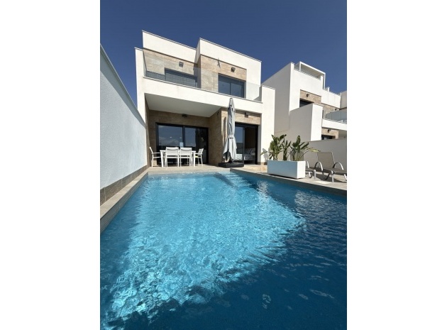 Återförsäljning - Villa - Los Montesinos - Los Montesinos Centro