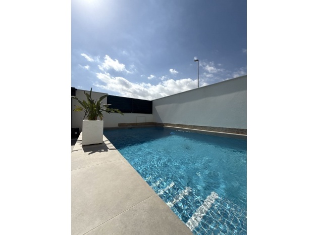 Återförsäljning - Villa - Los Montesinos - Los Montesinos Centro