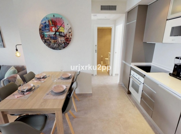 Resale - Apartment - Torrevieja - Aguas Nuevas