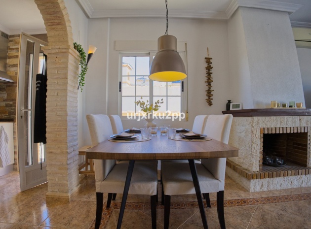 Wiederverkauf - Villa - Torrevieja - Torrevieja Centro