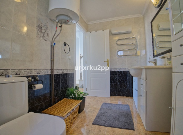 Wiederverkauf - Villa - Torrevieja - Torrevieja Centro