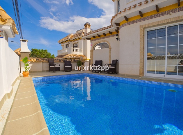 Wiederverkauf - Villa - Torrevieja - Torrevieja Centro