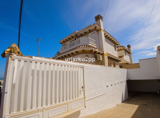 Wiederverkauf - Villa - Torrevieja - Torrevieja Centro