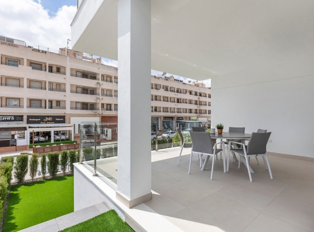 Återförsäljning - Lägenhet - Benidorm - Urb Entre Naranjos