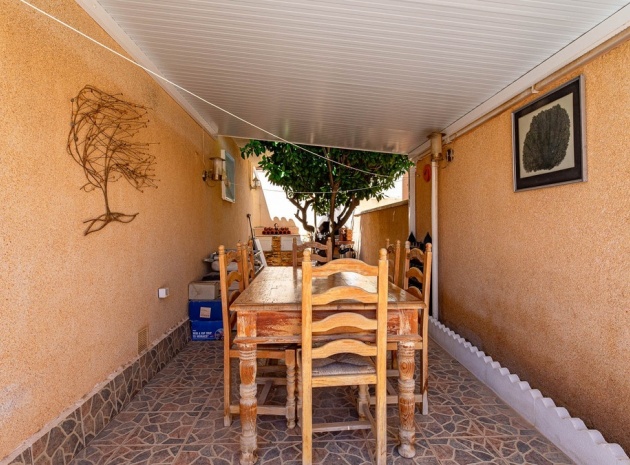 Resale - Villa - Punta Prima