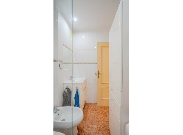 Resale - Villa - Punta Prima