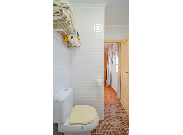 Resale - Villa - Punta Prima
