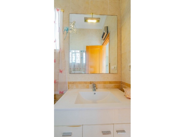 Wiederverkauf - Villa - Orihuela - Punta Prima