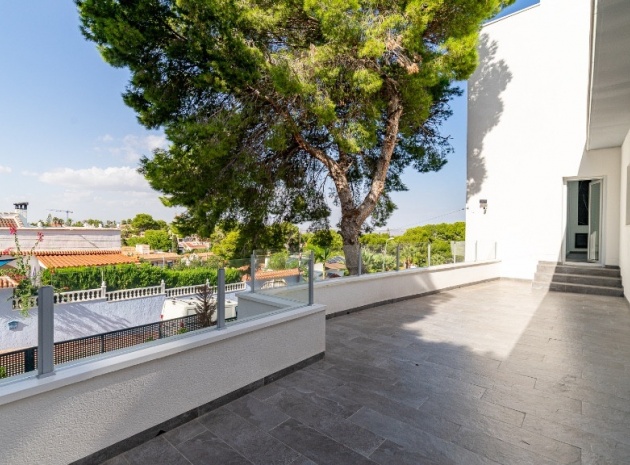 Återförsäljning - Villa - Orihuela - Los Balcones