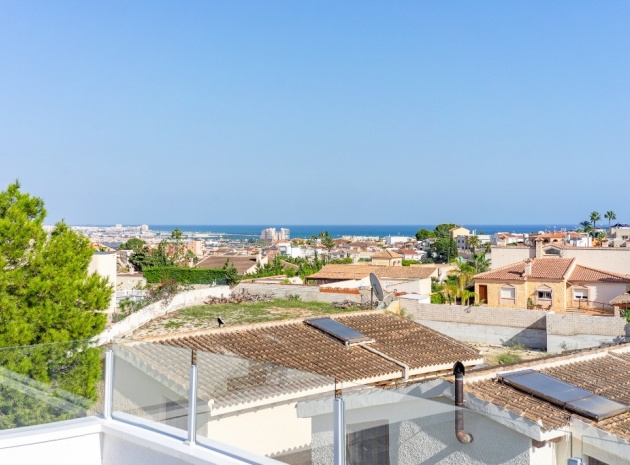 Återförsäljning - Villa - Orihuela - Los Balcones