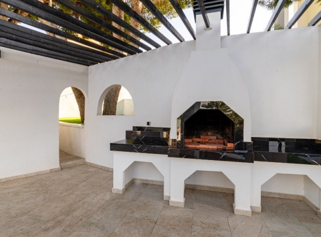 Återförsäljning - Villa - Orihuela - Los Balcones