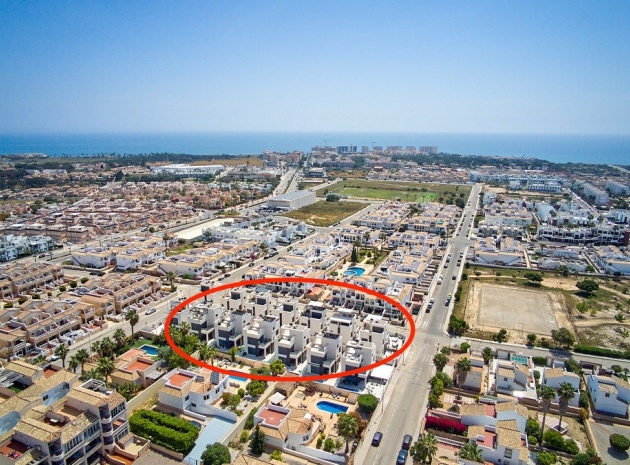 Återförsäljning - Villa - Orihuela - Punta Prima