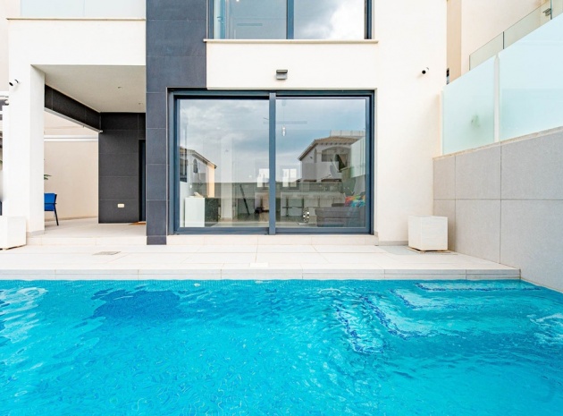 Återförsäljning - Villa - Orihuela - Punta Prima