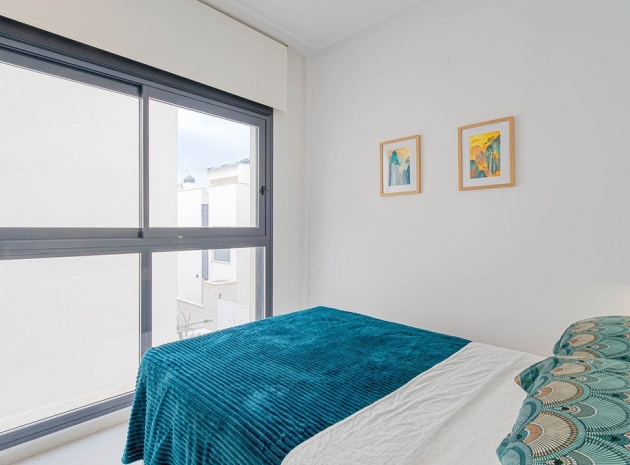 Återförsäljning - Villa - Orihuela - Punta Prima