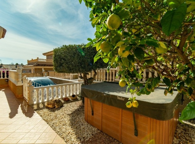 Wiederverkauf - Villa - Orihuela - Los Altos