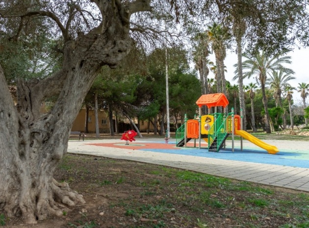 Wiederverkauf - Villa - Orihuela - Los Altos