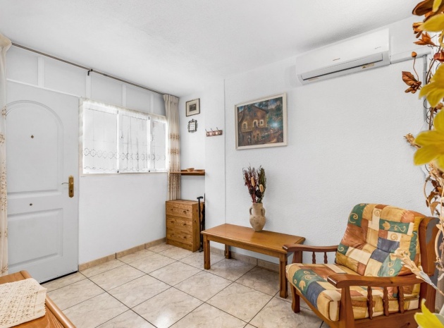 Återförsäljning - Lägenhet - Torrevieja - Torrevieja Centro