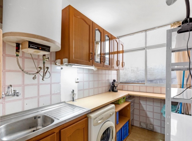 Återförsäljning - Lägenhet - Torrevieja - Torrevieja Centro