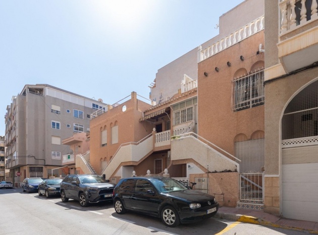 Återförsäljning - Lägenhet - Torrevieja - Torrevieja Centro