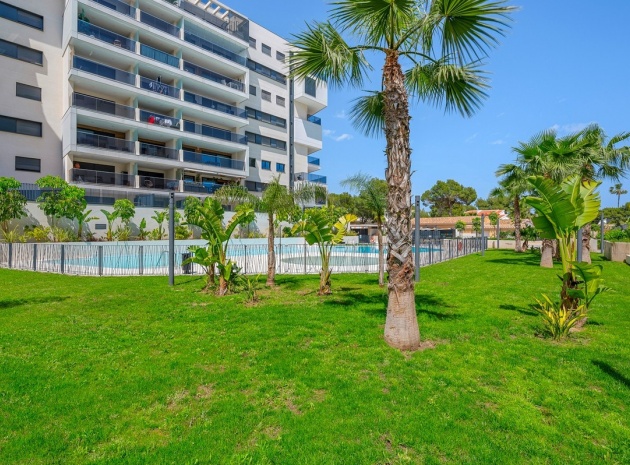Återförsäljning - Lägenhet - Orihuela - Dehesa de Campoamor