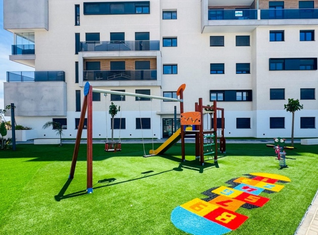 Återförsäljning - Lägenhet - Orihuela - Dehesa de Campoamor