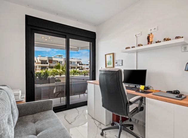 Återförsäljning - Lägenhet - Orihuela - Los Altos