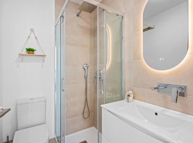 Resale - Apartment - San Miguel de Salinas - San Miguel
