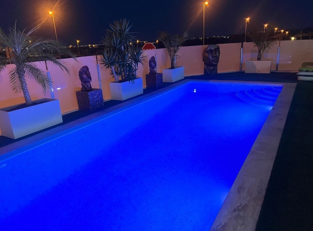 Revente - Villa - Benidorm - Urb Entre Naranjos