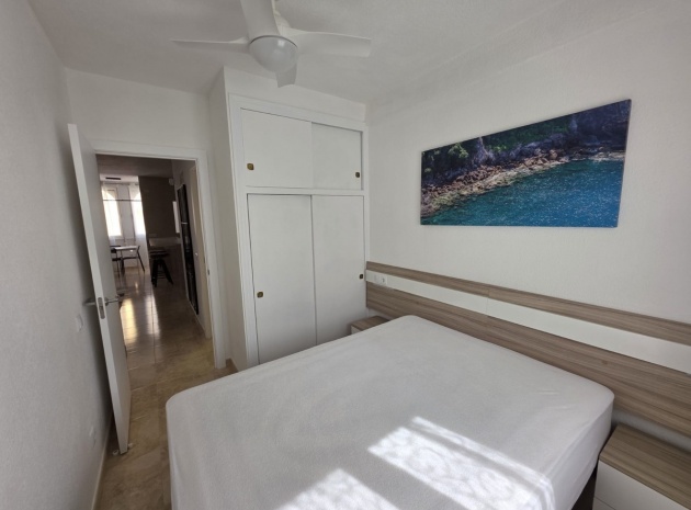 Återförsäljning - Lägenhet - Torrevieja - La Mata