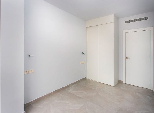 Wiederverkauf - Wohnung - Torrevieja - Torrevieja Centro