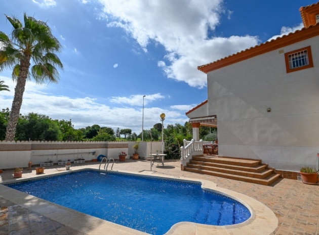 Wiederverkauf - Villa - Orihuela - Orihuela Costa