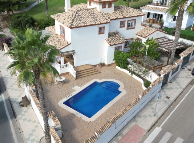 Wiederverkauf - Villa - Orihuela - Orihuela Costa