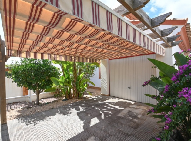 Wiederverkauf - Villa - Orihuela - Orihuela Costa