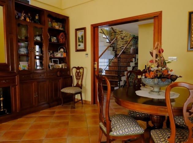 Återförsäljning - Villa - Orihuela - Orihuela Centro