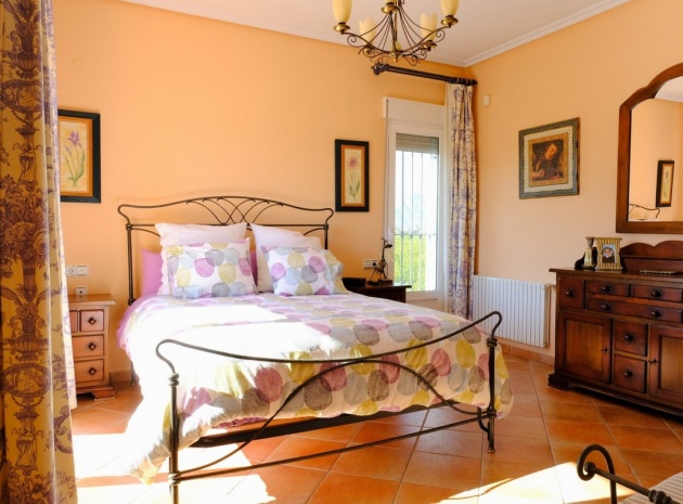 Återförsäljning - Villa - Orihuela - Orihuela Centro
