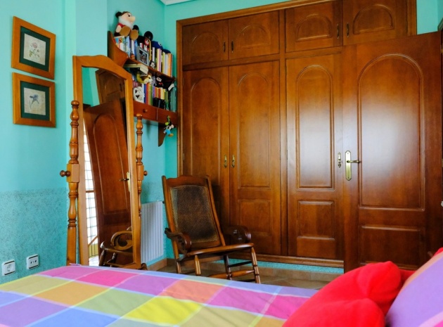 Återförsäljning - Villa - Orihuela - Orihuela Centro