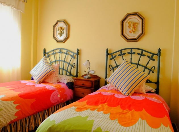 Återförsäljning - Villa - Orihuela - Orihuela Centro