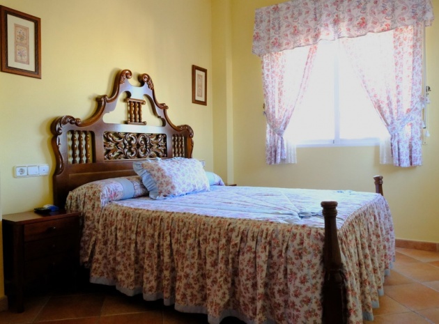Återförsäljning - Villa - Orihuela - Orihuela Centro