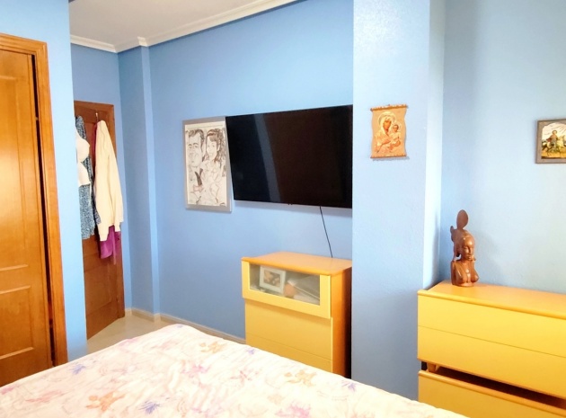 Wiederverkauf - Wohnung - Los Altos
