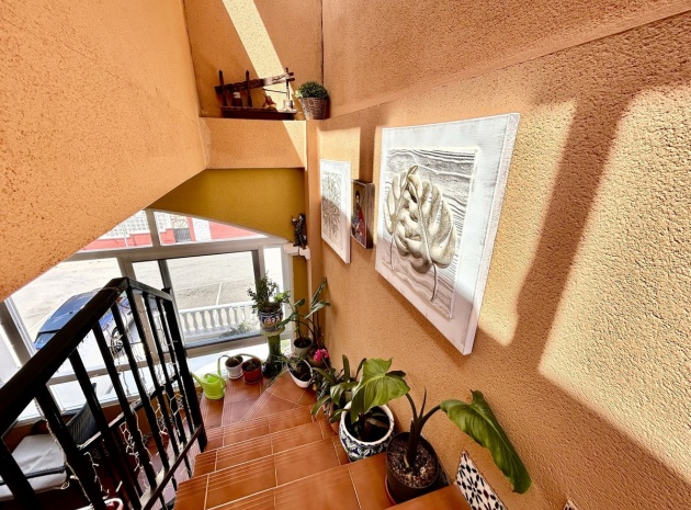 Wiederverkauf - Wohnung - Los Altos