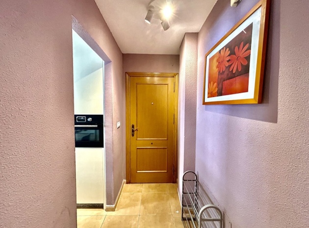 Återförsäljning - Lägenhet - Torrevieja - Torrevieja Centro