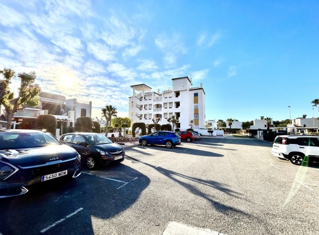 Wederverkoop - Appartement - Villamartin