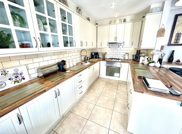 Resale - Villa - Orihuela - Villamartin