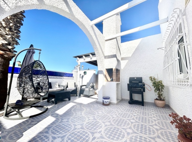 Resale - Villa - Orihuela - Villamartin