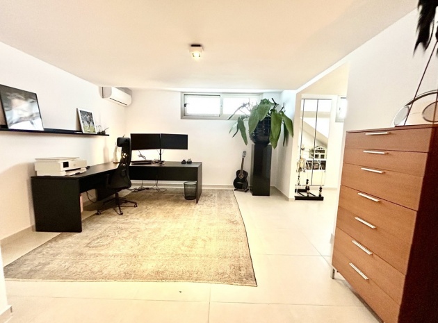 Resale - Villa - San Miguel de Salinas - San Miguel de Salinas Centro