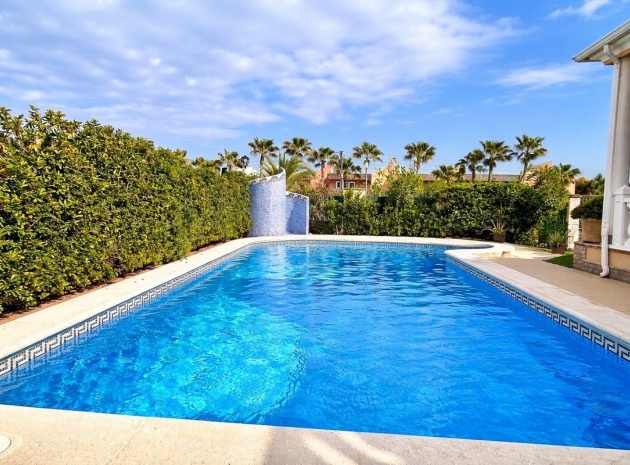 Wederverkoop - Villa - Torrevieja - La Mata