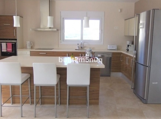 Återförsäljning - Villa - Calpe - Calpe Centro